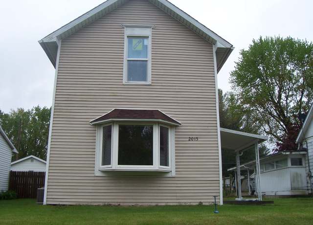 Property at 2015 E Market St, Logansport, IN 46947, 3 beds, 1 bath