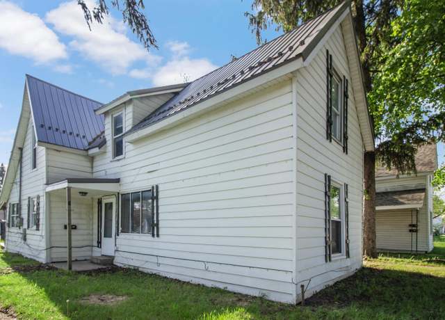 Property at 3807 S Landess St, Marion, IN 46953, 4 beds, 2 baths