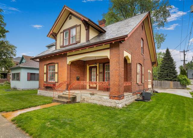 Property at 1217 Columbia Ave, Fort Wayne, IN 46805, 3 beds, 1.5 baths