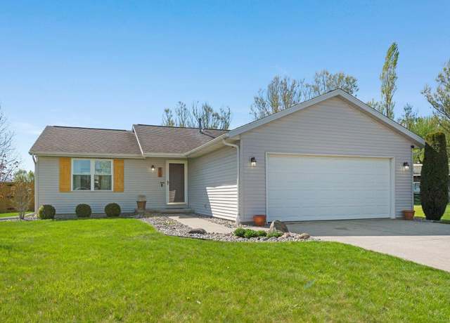 Property at 923 S Redstone Ct Ct, Columbia City, IN 46725, 3 beds, 2 baths