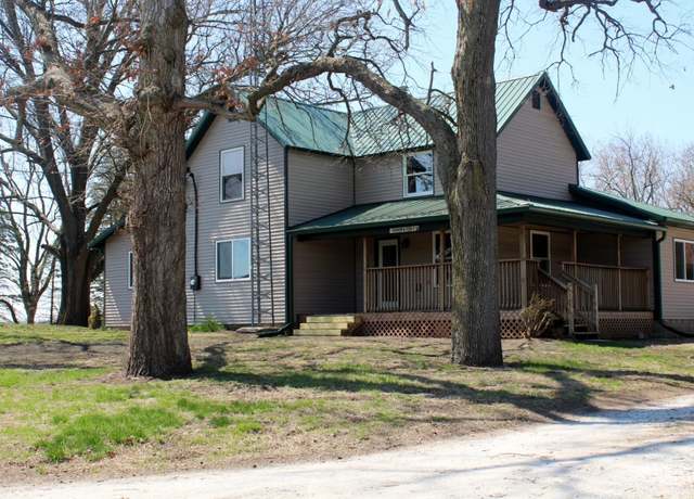Property at 10406 N 100 Rd E, Monon, IN 47959, 4 beds, 2.5 baths