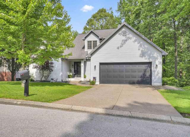 Property at 2202 West Haven Dr, Evansville, IN 47720, 3 beds, 2.5 baths
