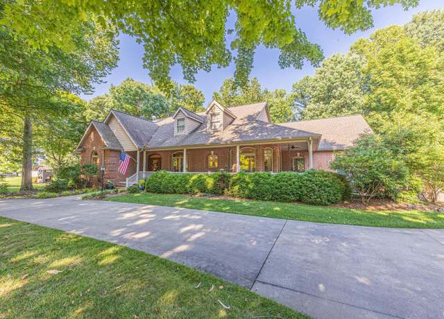 Property at 411 Cottonwood Ln, Jasper, IN 47546, 5 beds, 4.5 baths