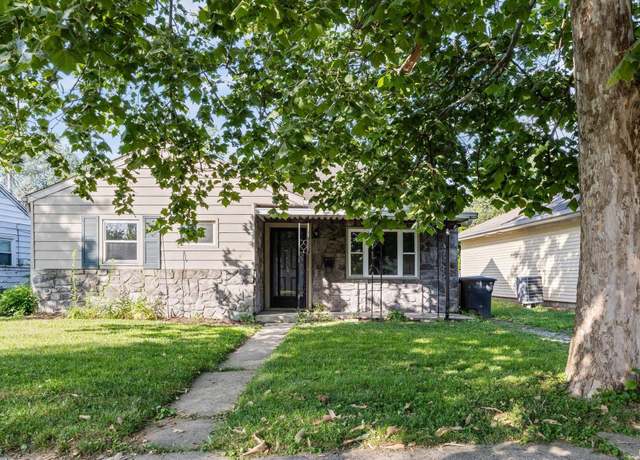 Property at 2167 Ulen Ln, Lafayette, IN 47904, 3 beds, 2 baths