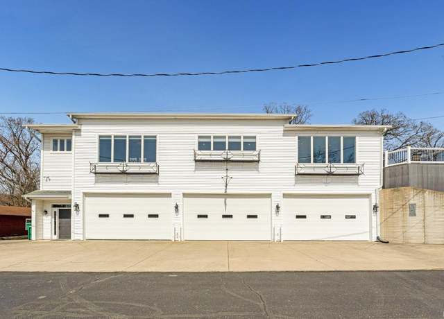 Property at 36 Ems D3 LN Ln, Syracuse, IN 46567, 3 beds, 2 baths