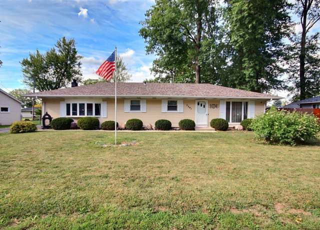 Property at 3341 Eastwood Dr, Fort Wayne, IN 46805, 3 beds, 2 baths