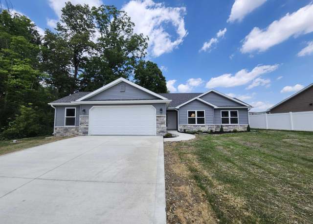 Property at 2016 Winesap Way, Kendallville, IN 46755, 3 beds, 2 baths