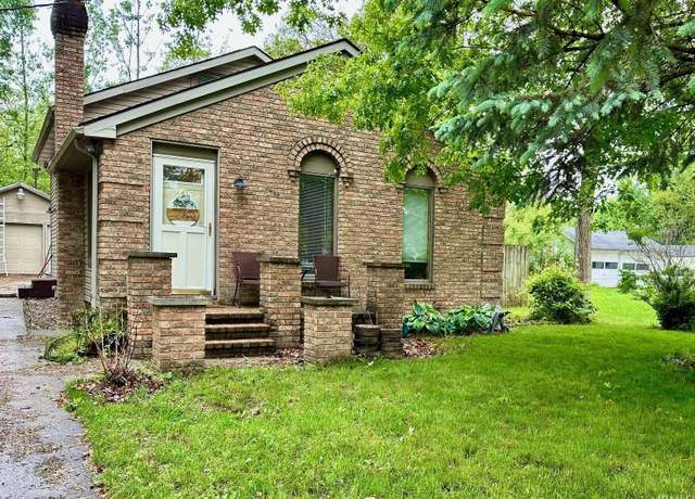 Property at 50959 Michigan Rd, South Bend, IN 46637, 3 beds, 2 baths