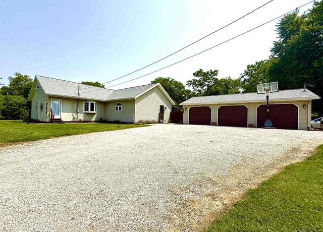 Property at 715 S SR 61 Rd, Winslow, IN 47598, 3 beds, 2 baths