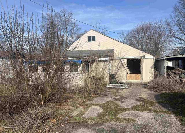 Property at 1103 Fulton Ave, Alexandria, IN 46001, 2 beds, 1 bath