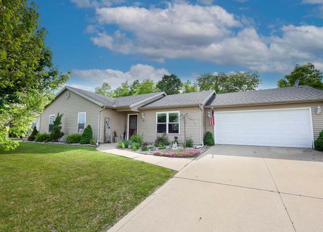 Property at 110 Alan Dr, Fremont, IN 46737, 4 beds, 2 baths