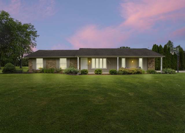 Property at 17135 Old 24 Rd, Woodburn, IN 46797, 3 beds, 2 baths