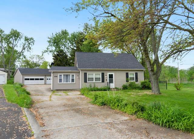 Property at 5325 Crandon Ln, Fort Wayne, IN 46804, 4 beds, 2 baths