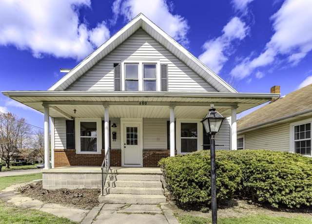 Property at 400 E Highland Ave, Muncie, IN 47303, 4 beds, 2 baths