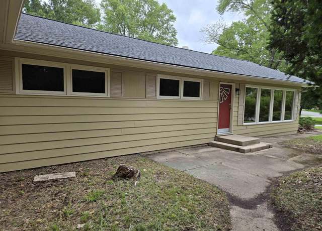 Property at 4726 High Street Rd, Logansport, IN 46947, 5 beds, 2 baths