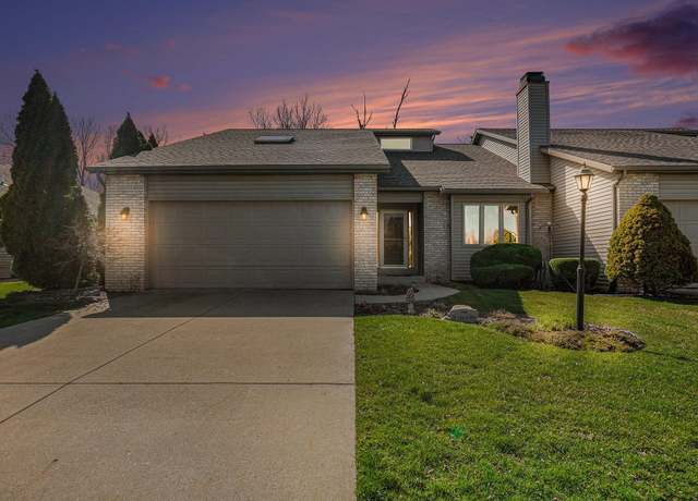 Property at 3527 Bent Oak Trl, Elkhart, IN 46517, 3 beds, 2 baths
