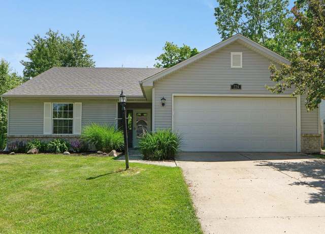 Property at 224 Spring Forest Ct, Fort Wayne, IN 46804, 3 beds, 2 baths