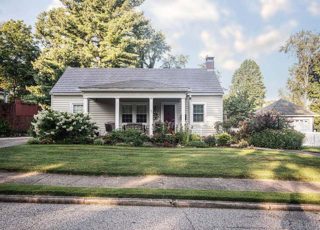 Property at 1427 Old Orchard Rd, Vincennes, IN 47591, 3 beds, 3 baths