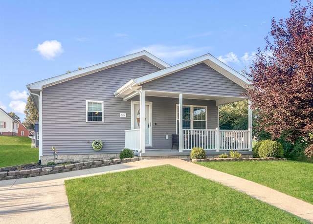 Property at 604 E Bretz St, Huntingburg, IN 47542, 3 beds, 2 baths