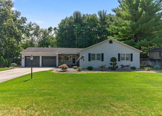 Property at 21380 Kroft Dr, South Bend, IN 46628, 3 beds, 2 baths