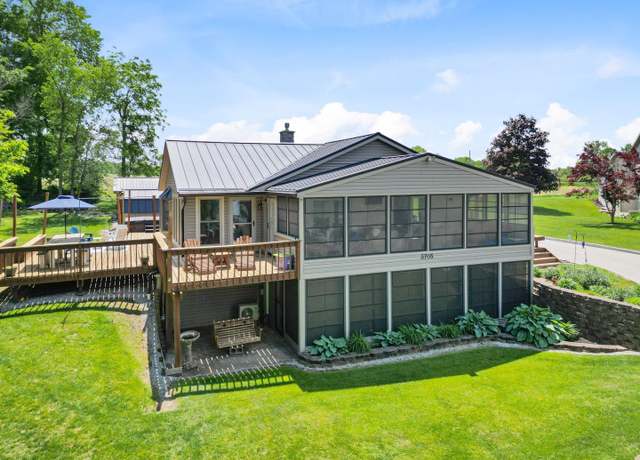 Property at 3705 E Forest Glen Ave, Leesburg, IN 46538, 3 beds, 2.5 baths