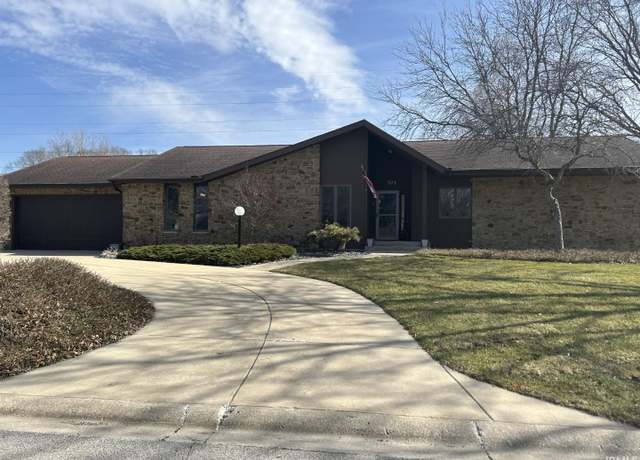 Property at 301 Marigold Ct, Plymouth, IN 46563, 3 beds, 3.5 baths