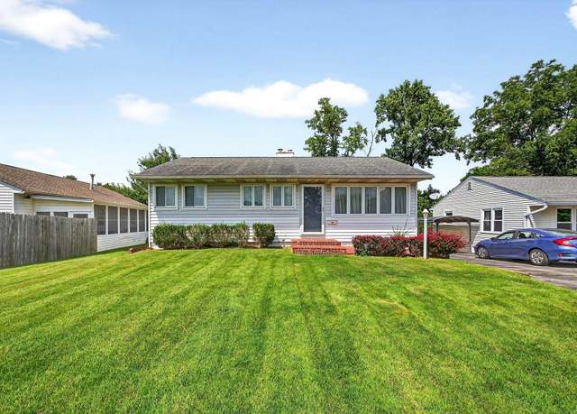 Property at 2605 E Edwards Row, Bloomington, IN 47408, 3 beds, 2.5 baths