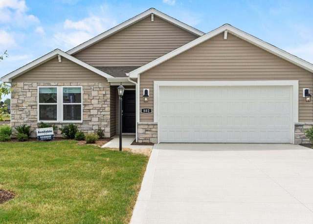 Property at 802 Pleasant Hill Pl, Fort Wayne, IN 46818, 3 beds, 2 baths