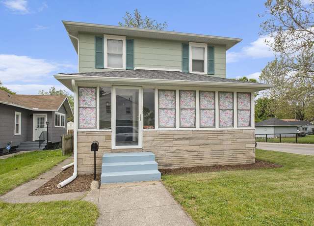 Property at 241 E Fairview Ave, South Bend, IN 46614, 3 beds, 1 bath