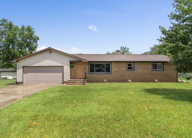 Property at 14 Sunrise Dr, Elkhart, IN 46517, 4 beds, 2 baths