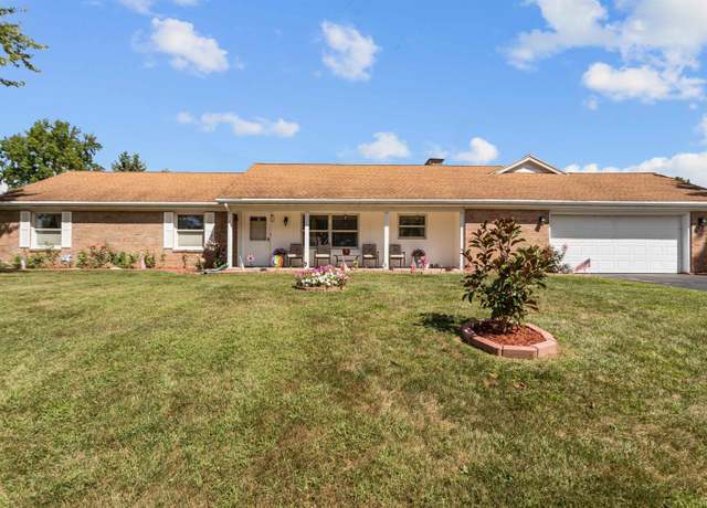 Property at 1908 Greytwig Dr, Kokomo, IN 46902, 3 beds, 2 baths