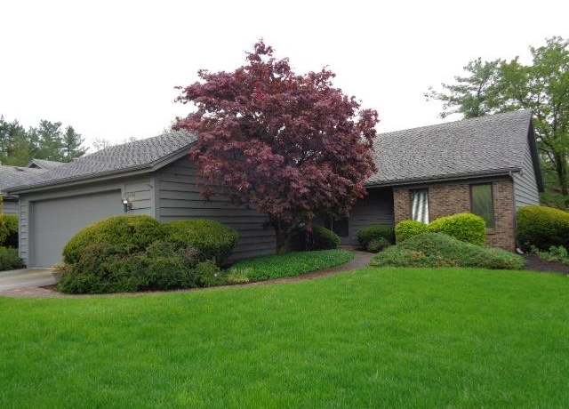 Property at 9406 Camberwell Dr, Fort Wayne, IN 46804, 3 beds, 2 baths