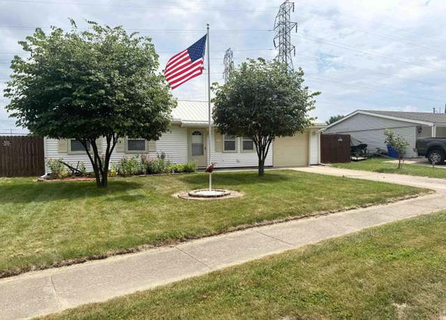 Property at 1904 Tam O Shanter Ct, Kokomo, IN 46902, 3 beds, 1 bath