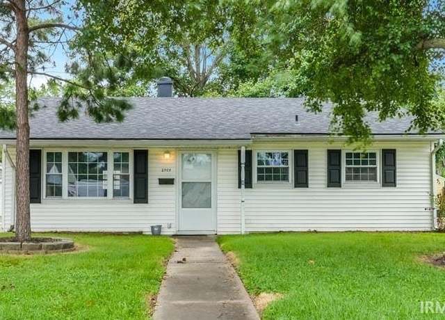Property at 2909 Madison Ave, Evansville, IN 47714, 3 beds, 1 bath