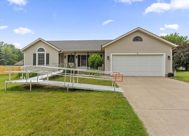 Property at 25651 Cypress Ct, Elkhart, IN 46517, 3 beds, 2 baths