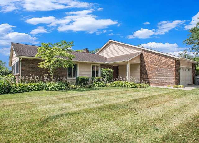 Property at 21330 Echo Ln, Bristol, IN 46507, 4 beds, 2 baths