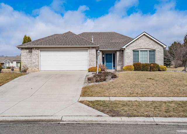 Property at 10111 Buttonwood Pass, Leo, IN 46765, 3 beds, 2 baths