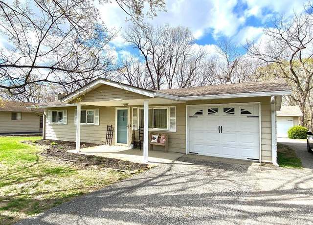 Property at 160 Laura Ln, Bloomfield, IN 47424, 3 beds, 1 bath