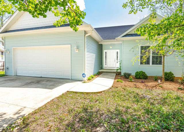 Property at 933 S Brumley Ct, Bloomington, IN 47401, 6 beds, 4 baths
