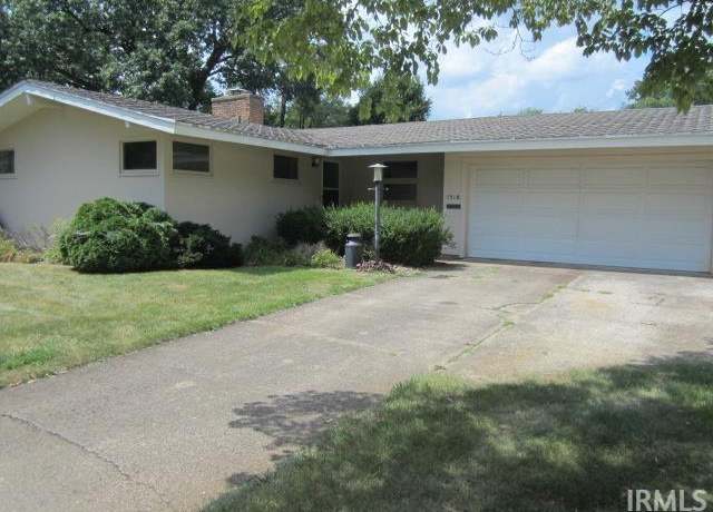 Property at 1318 Grant St. St, Elkhart, IN 46514, 3 beds, 1 bath