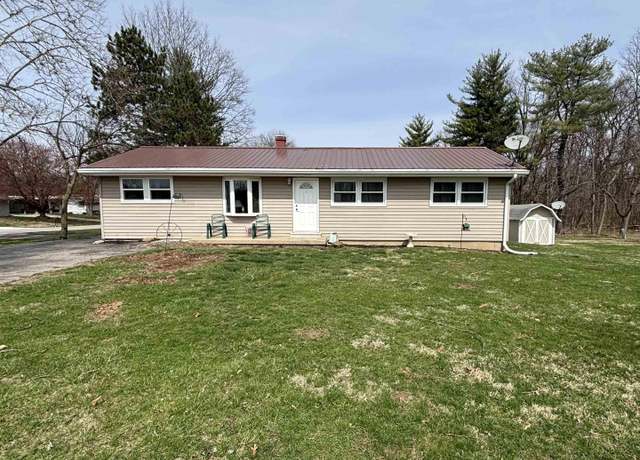 Property at 312 W Third St, West Lebanon, IN 47991, 3 beds, 2 baths