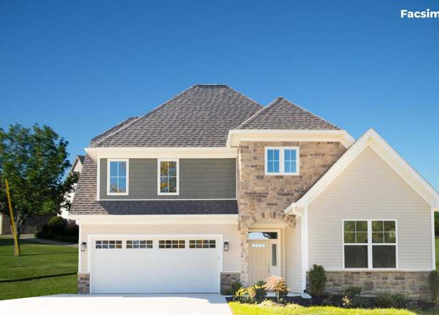 Property at 4626 S Abington Ave, Bloomington, IN 47403, 5 beds, 3 baths