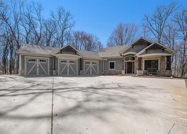 Property at 53564 State Road 13, Middlebury, IN 46540, 4 beds, 5 baths