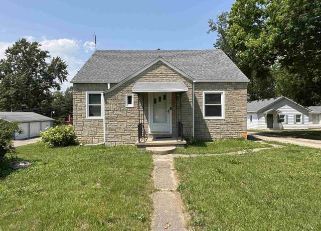 Property at 1009 Kenwood Ave, Fort Wayne, IN 46805, 3 beds, 2 baths