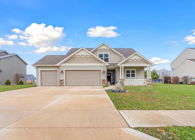 Property at 2050 Miami Trl, Huntington, IN 46750, 4 beds, 2.5 baths
