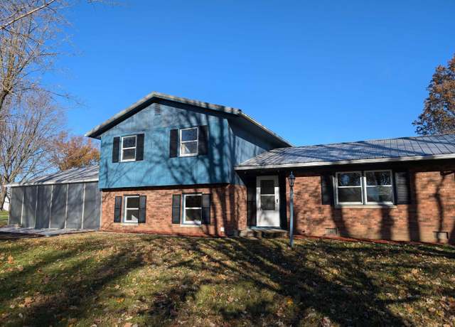 Property at 1060 N Sunset Dr, Sullivan, IN 47882, 4 beds, 2 baths