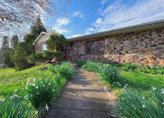 Property at 966 Peerless Rd, Bedford, IN 47421, 3 beds, 2 baths