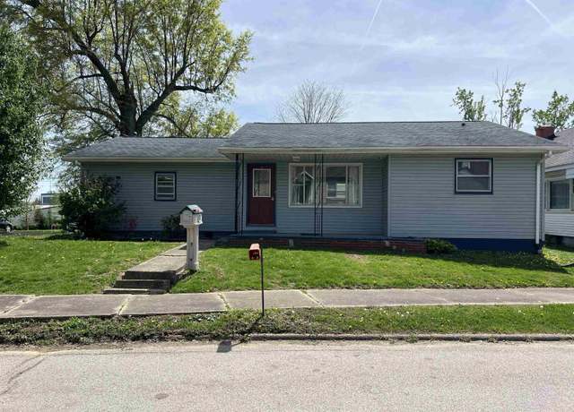 Property at 310 W Washington St, Oakland City, IN 47660, 3 beds, 1.5 baths