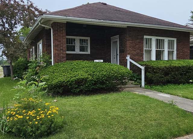 Property at 307 E Union St, Portland, IN 47371, 2 beds, 1 bath