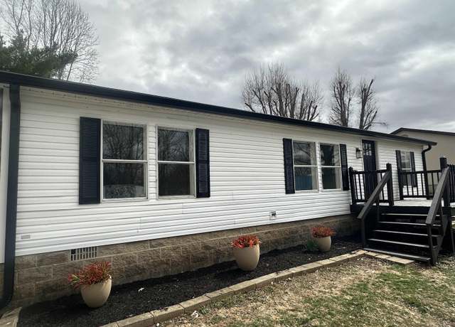 Property at 93 Leatherwood Cir, Bedford, IN 47421, 3 beds, 2 baths